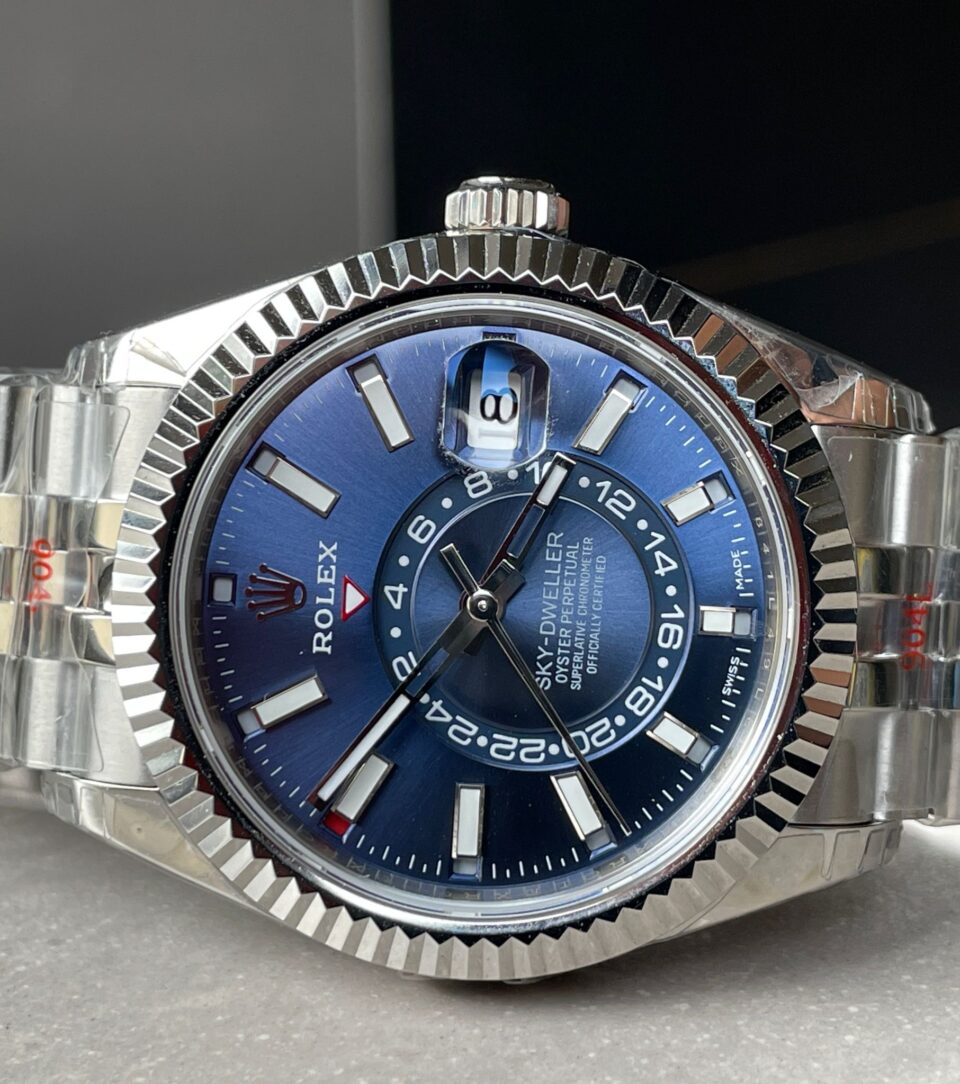 Noob FACTORY 1:1 Rolex Sky-Dweller 326935 SS Blue Dial