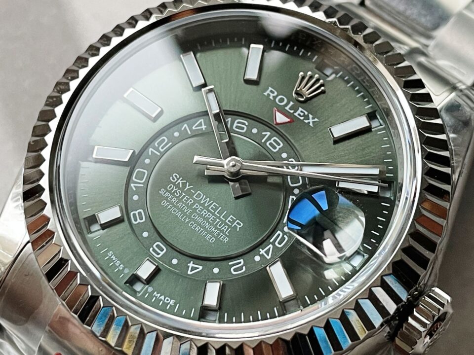Noob FACTORY 1:1 Rolex Sky-Dweller 326935 SS Green Dial