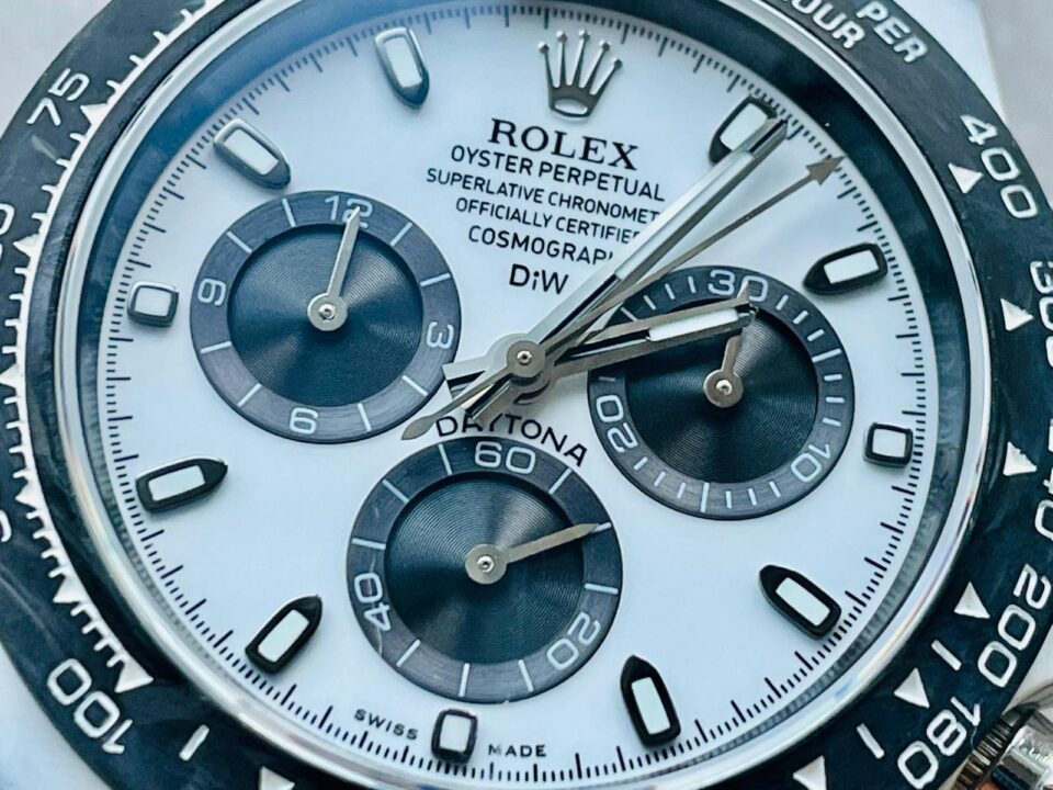 Noob Factory 1:1 Rolex Daytona DIW PANDA White Carbon Case and Bezel Best Edition White/Black Dial SA4130 V2