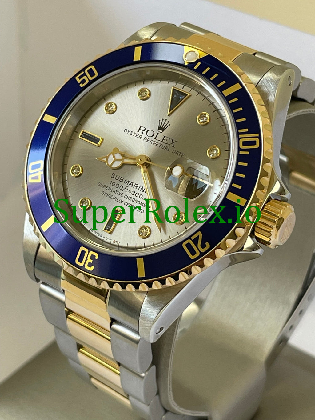 Rolex Submariner Date 40MM Steel and Gold Ref.16613