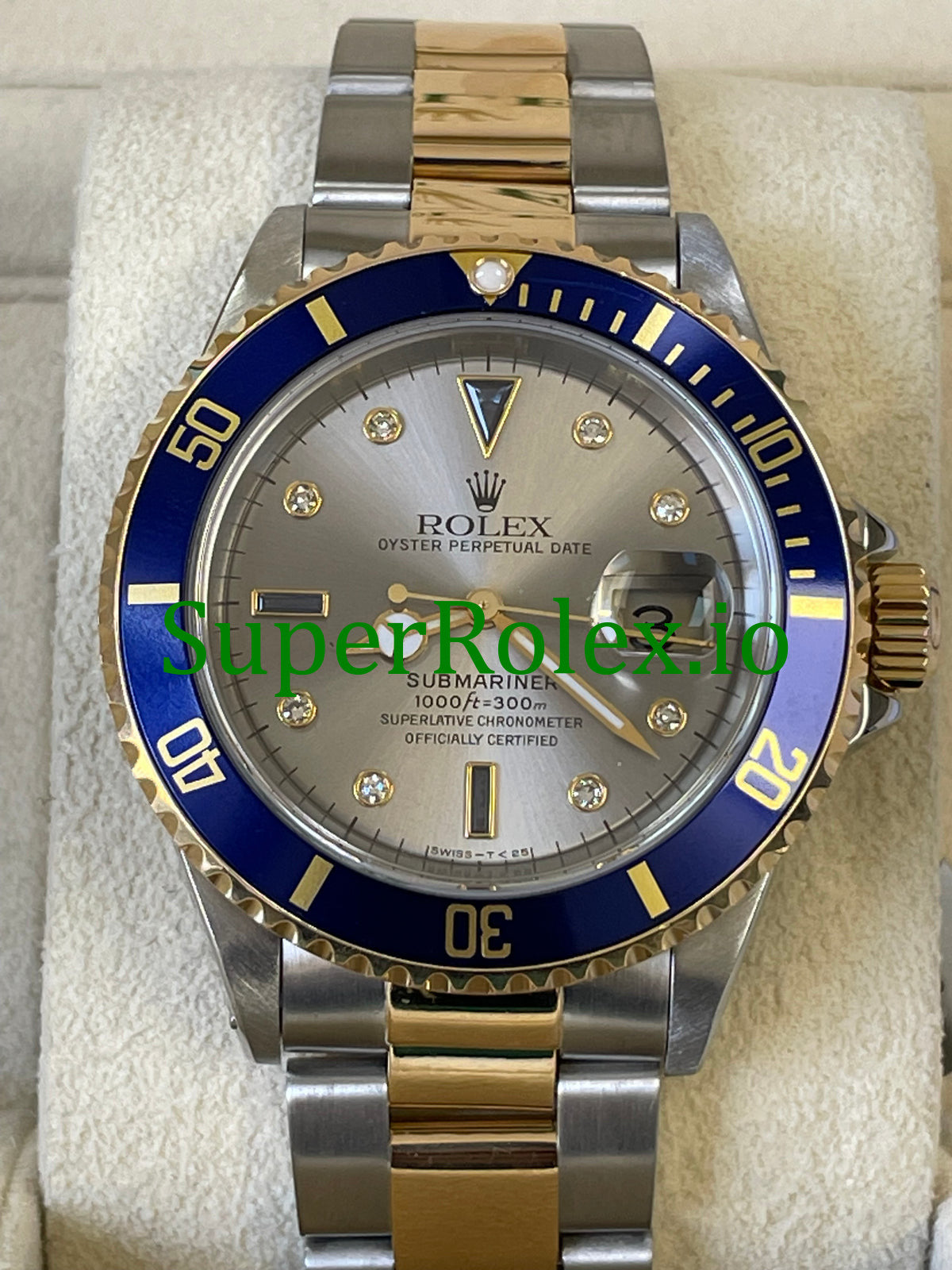 Rolex Submariner Date 40MM Steel and Gold Ref.16613