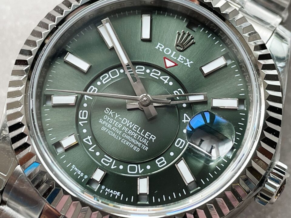Noob FACTORY 1:1 Rolex Sky-Dweller 326935 SS Green Dial