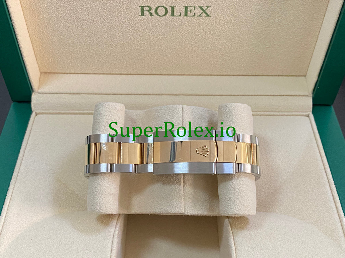 Rolex Sky-Dweller 42mm Yellow Rolesor Ref.336933