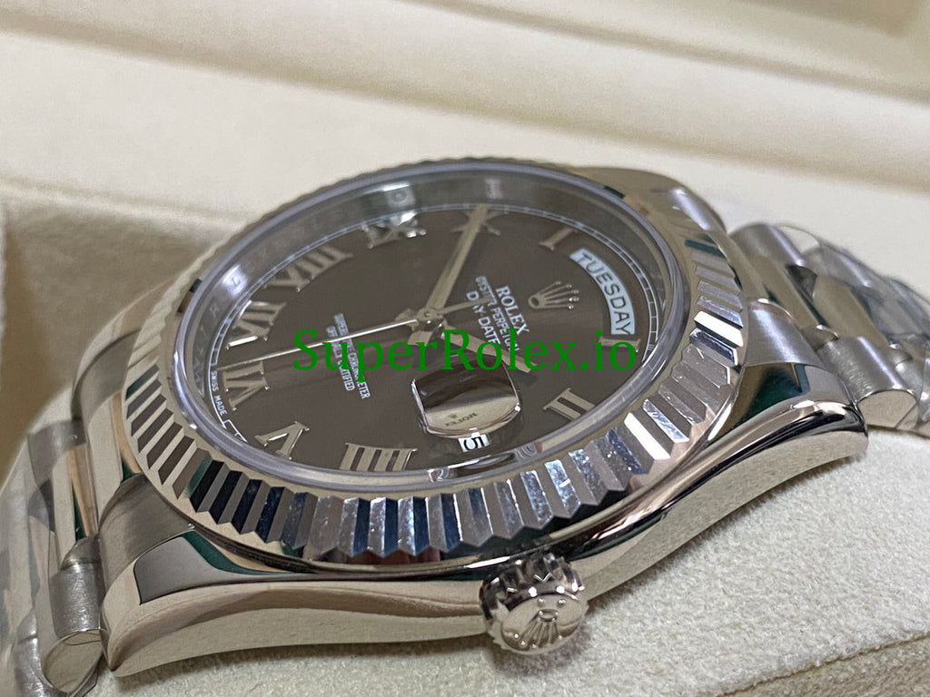 Rolex Day-Date II 40MM White Gold Ref.218239 - hocolate Roman Dial