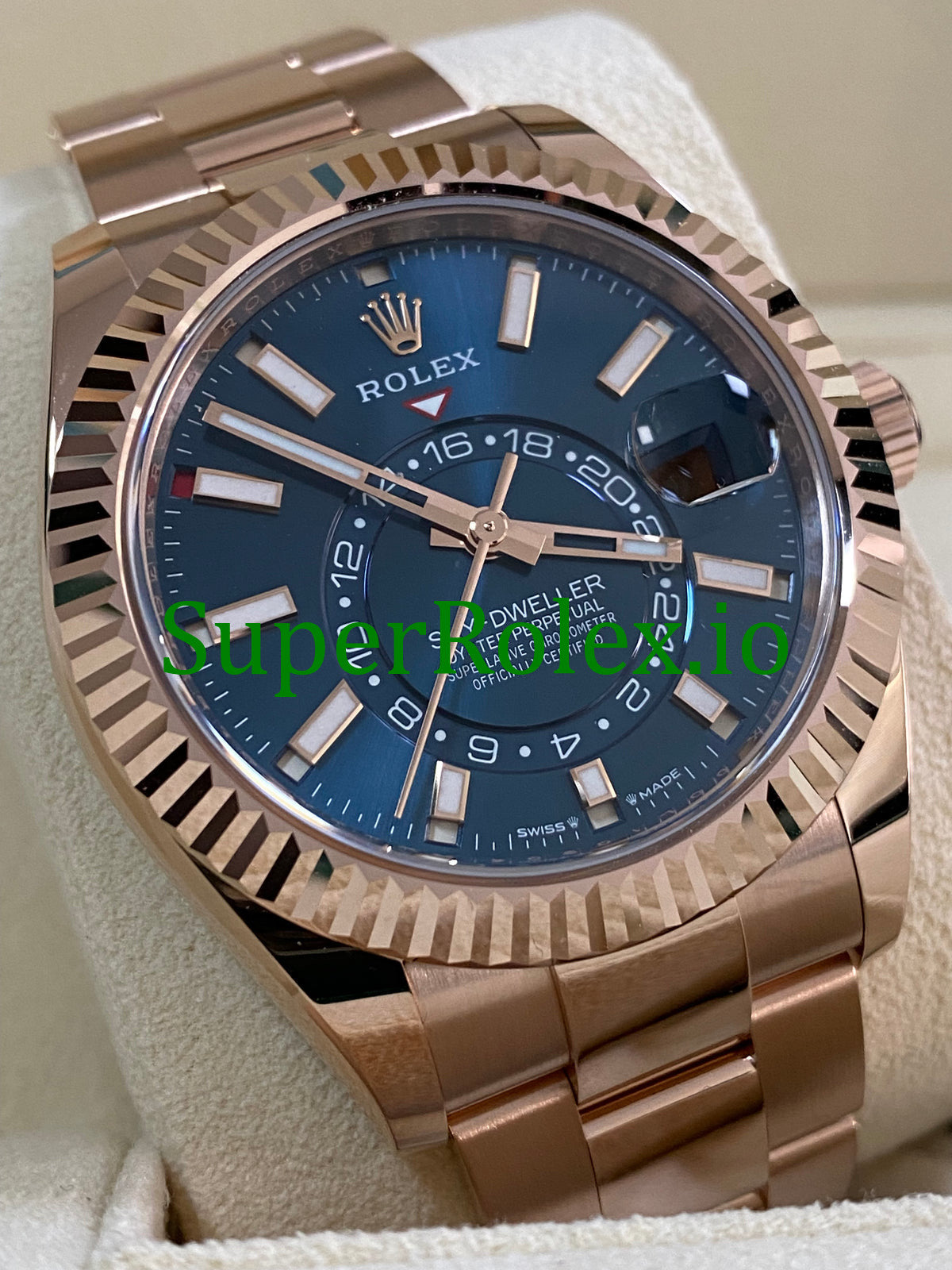Rolex Sky-Dweller 42mm Everose Gold  Ref.336935