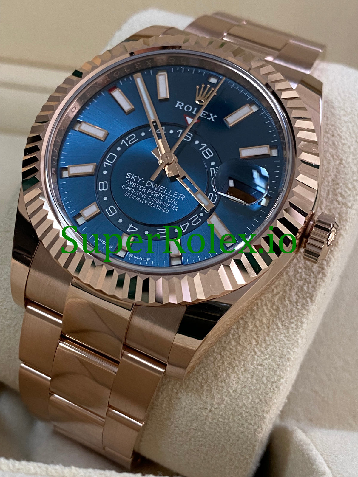 Rolex Sky-Dweller 42mm Everose Gold  Ref.336935