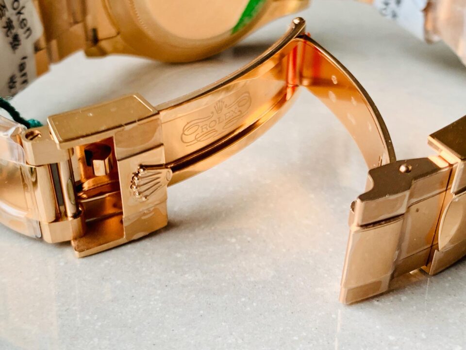 BLF Factory 1:1 Rolex Daytona 116589RBOW YG Rainbow Crystal Best Edition Black Dial A4130