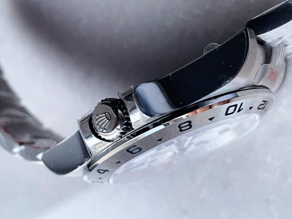 GMF Factory 1:1 Rolex EXPLORER II 42MM 216570 WHITE 904L SS BEST EDITION WHITE DIAL A3186