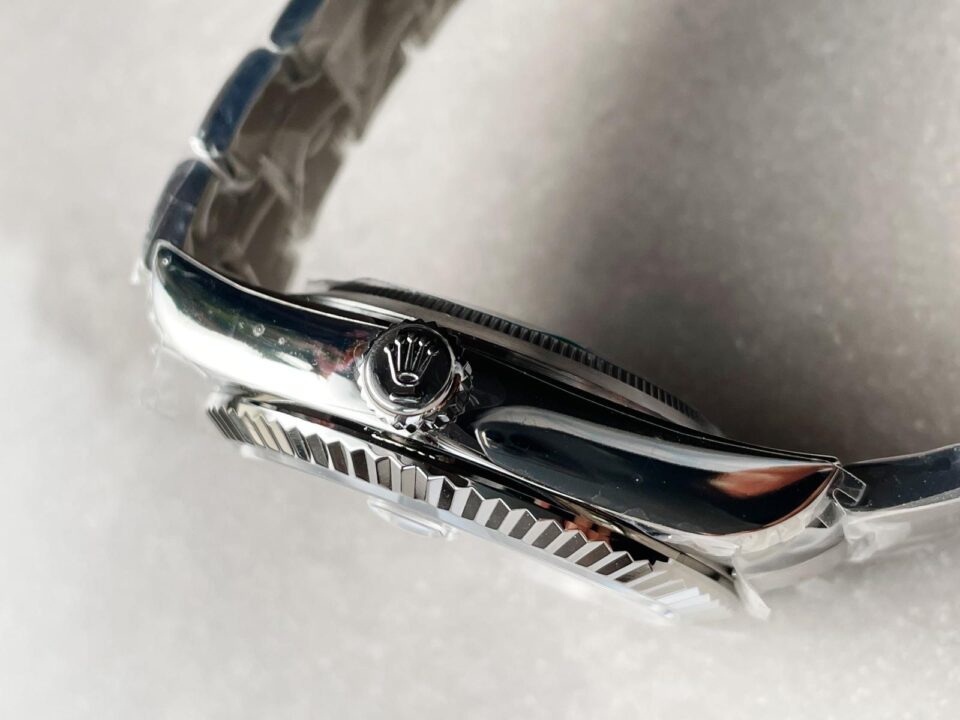 Noob FACTORY 1:1 Rolex Sky-Dweller 326934 SS Best Edition Black Dial A23J