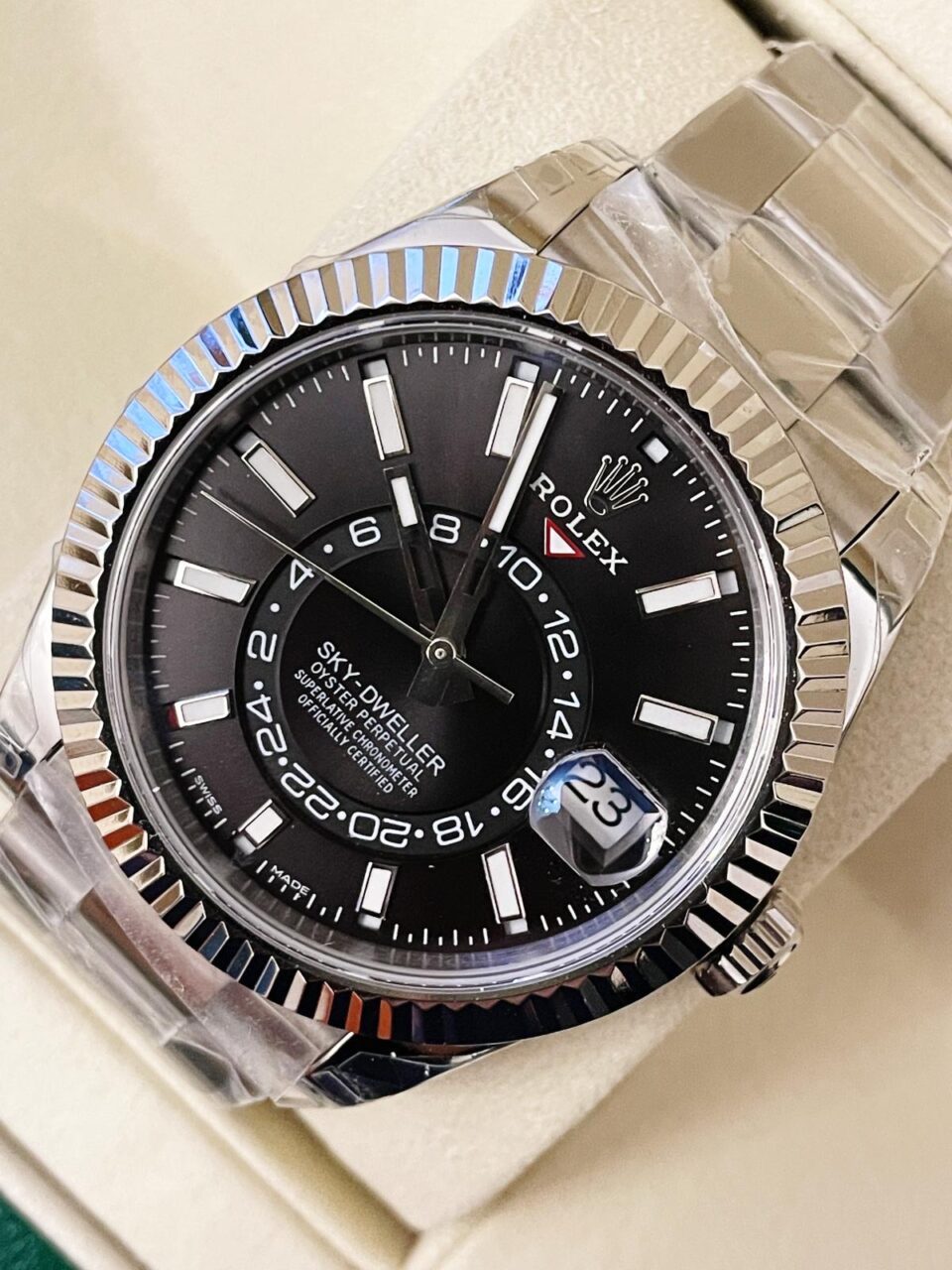 Noob FACTORY 1:1 Rolex Sky-Dweller 326934 SS Best Edition Black Dial A23J