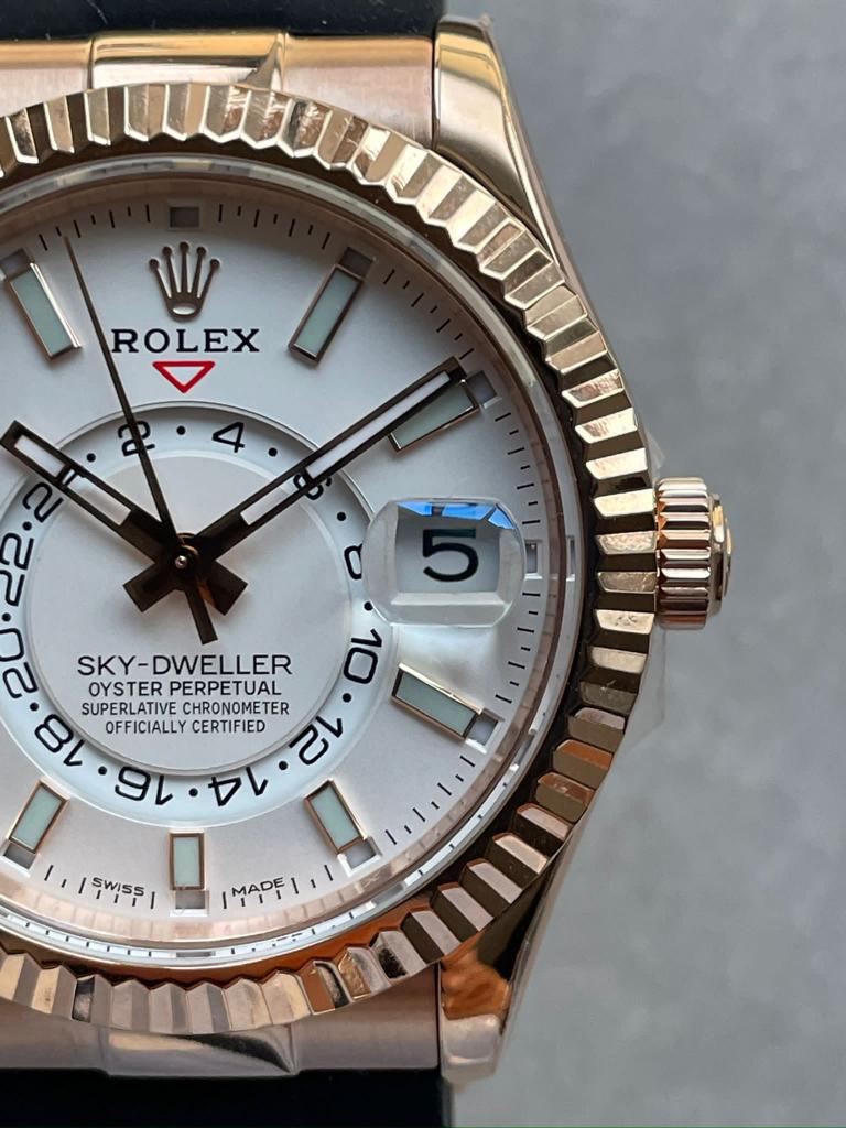 Twf FACTORY 1:1 Rolex Skydweller SS/RG best edition white dial