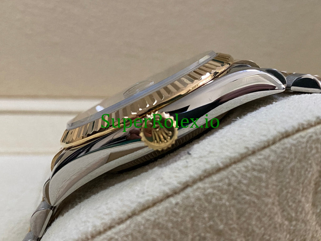 Rolex Datejust 36 Yellow Gold Champagne Index Dial Ref.126233