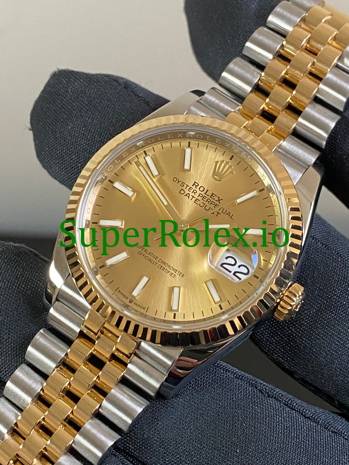 Rolex Datejust 36 Yellow Gold Champagne Index Dial Ref.126233