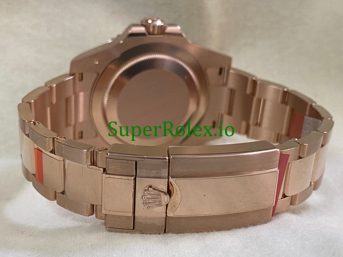 Rolex GMT-Master II 40mm Everose Gold Ref.126715CHNR