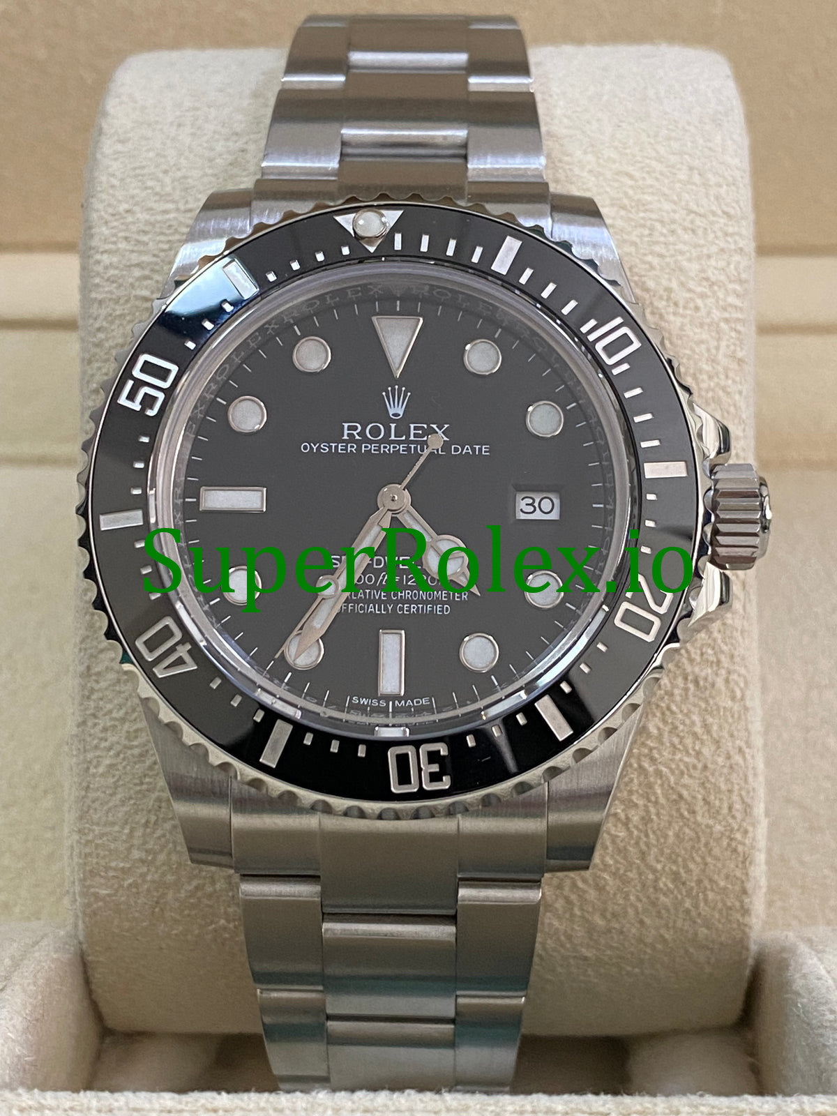 Rolex Sea-Dweller 4000 Ref.116600 - Black Dial