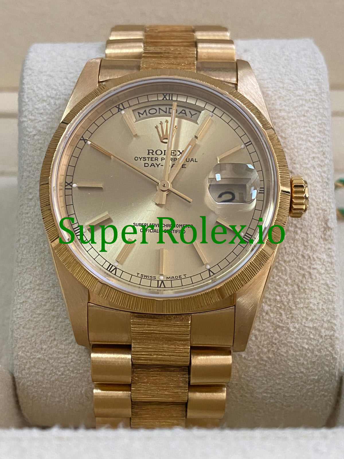 Rolex Day-Date 36MM Yellow Gold Ref.18248 - Champagne Index Dial