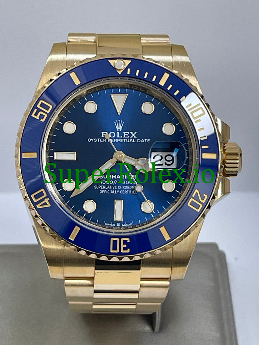 Rolex Submariner Date 41MM Yellow Gold Ref.126618LB
