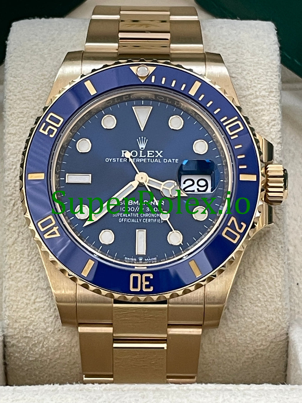 Rolex Submariner Date 41MM Yellow Gold Ref.126618LB