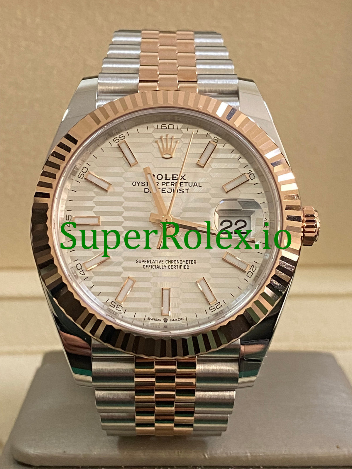 Rolex Datejust 41 Steel and Everose Gold Silver Fluted-Motif Dial Ref.126331