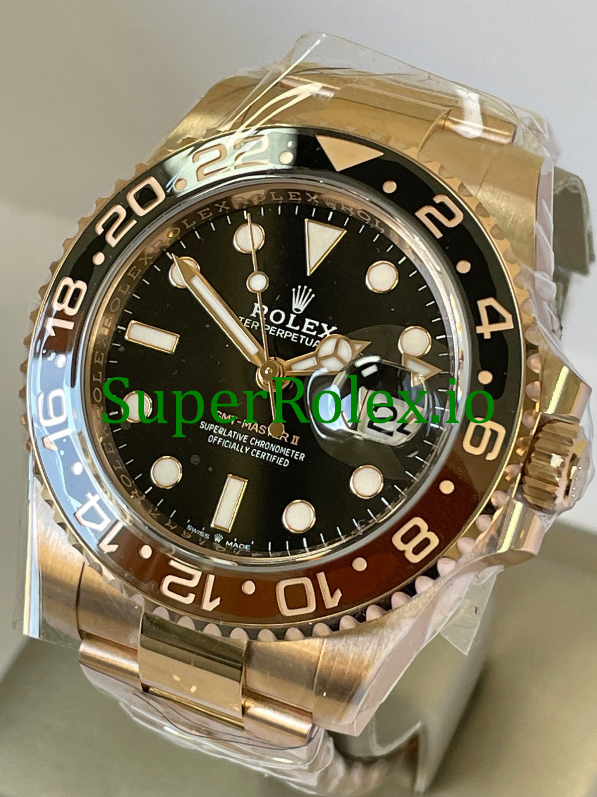 Rolex GMT-Master II 40mm Everose Gold Ref.126715CHNR