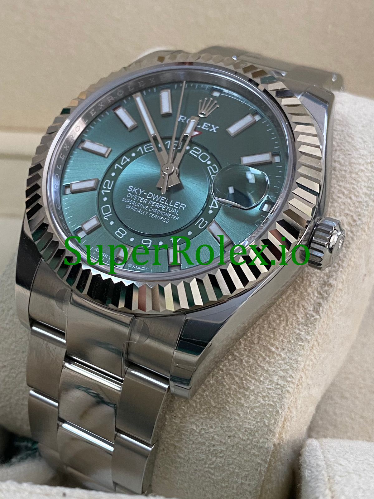 Rolex Sky-Dweller 42mm Steel Oyster Ref.336934