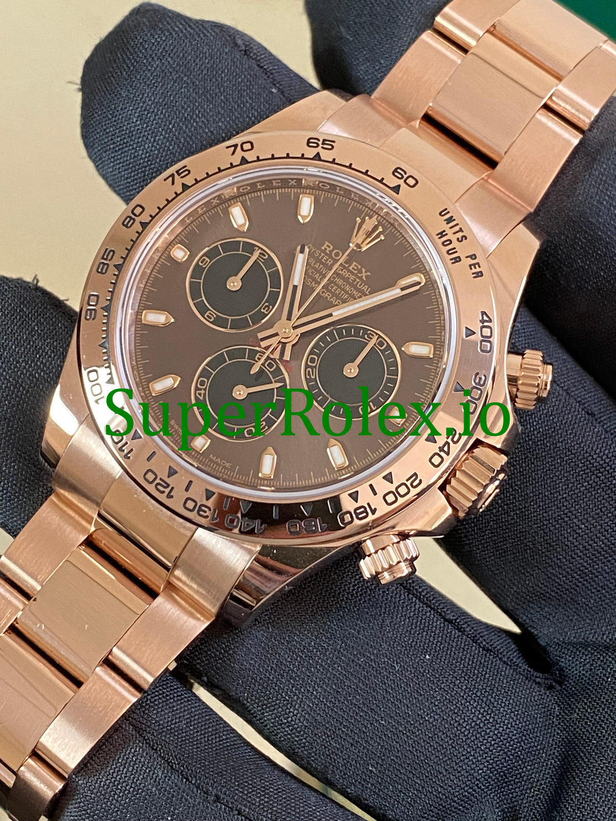 Rolex Cosmograph Daytona 40 Everose Gold Chocolate Index Dial  Ref.116505