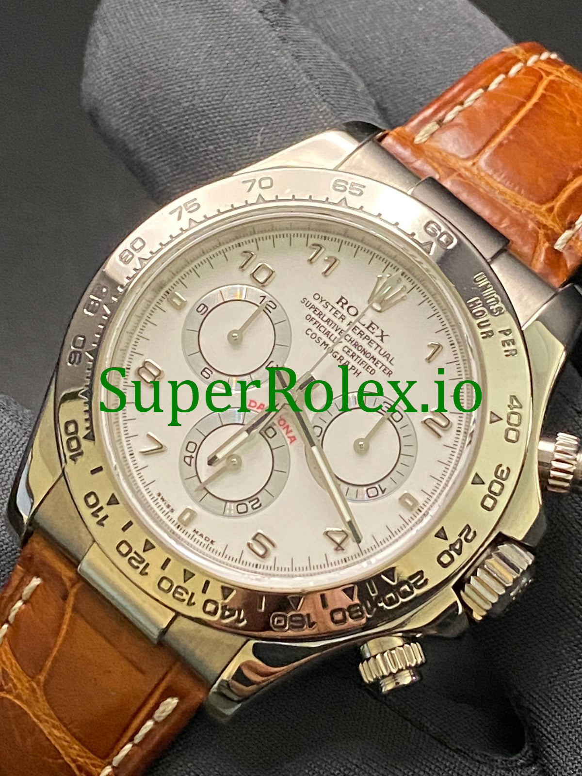 Rolex Cosmograph Daytona 40 White Gold White Dial Ref.116519
