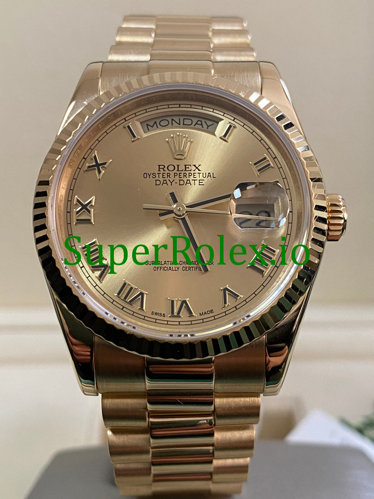Rolex Day-Date 36MM Yellow Gold Champagne Roman Dial Ref.118238