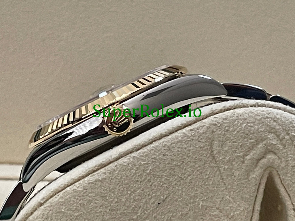 Rolex Datejust 36 Yellow Gold Golden Motif Dial Ref.126233