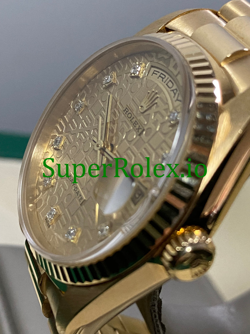 Rolex Day-Date 36MM Yellow Gold Diamond Dial Ref.18238