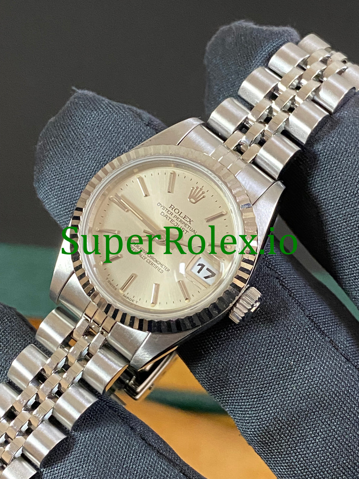 Rolex Lady-Datejust 26MM Steel Silver Index Dial Ref.69174